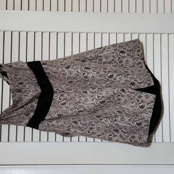 Y2K H&M stapless lace cocktail dress - Picture 5 of 7